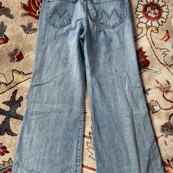 MOTHER Fly Cut Tomcat Roller Jeans - Picture 5 of 10